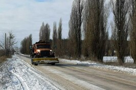 Протягом доби на Харківщині розчистили приблизно 500 кілометрів автодоріг