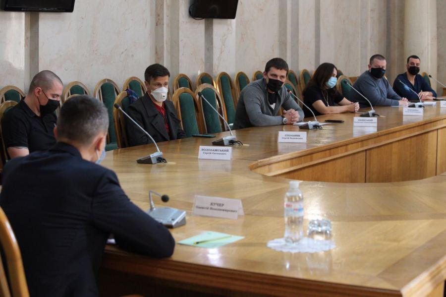 Олексій Кучер зустрівся з представниками ресторанного бізнесу Харківщини