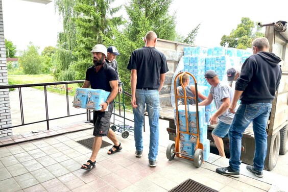 У різні громади Харківської області щодня надходить гуманітарна допомога