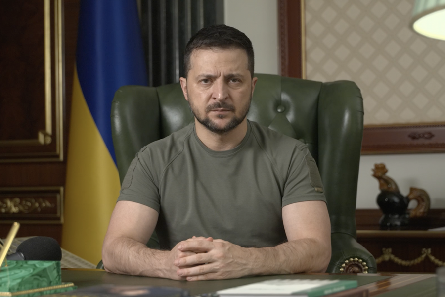 Повернення прапора України на деокуповані території означає, що спокійне й соціально забезпечене життя знову стає можливим – звернення Президента Володимира Зеленського
