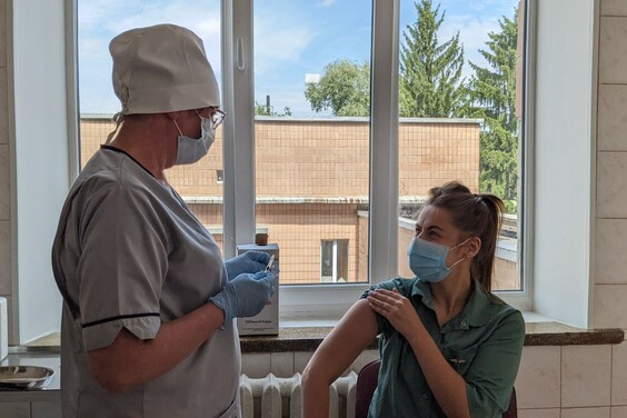 На деокупованих територіях Харківщини відновлюють роботу пункти вакцинації
