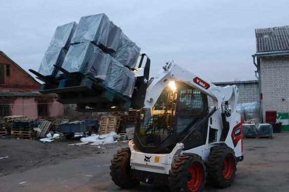 За останній тиждень до населених пунктів Харківщини передали 84 тонни продуктів та 7600 продовольчих наборів