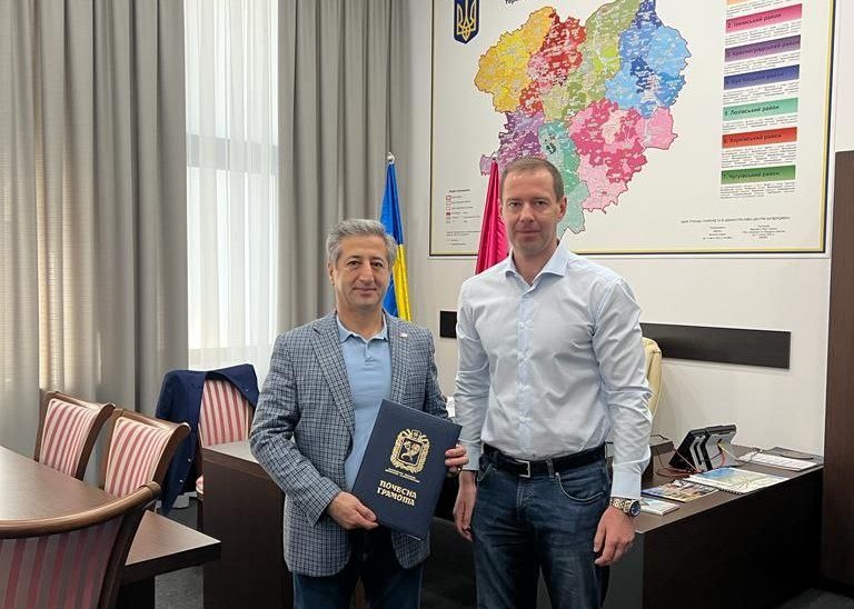 Євген Іванов провів зустріч з Почесним консулом Республіки Албанія в місті Харкові