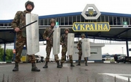 В'їхати в Крим на машині можна через пункти пропуску «Каланчак», «Чаплинка» і «Чонгар»
