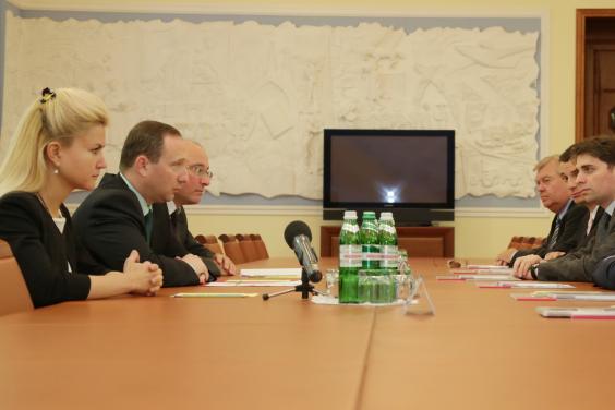 Ігор Райнін обговорив з командою консультантів Посольства США питання впровадження реформ у Харківській області