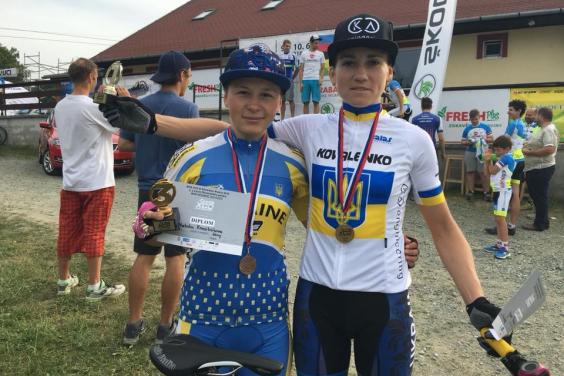 Харківські спортсменки здобули 4 нагороди на змаганнях з майнтінбайку в Словаччині