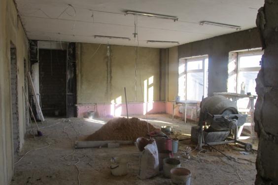 У Глушківському ДНЗ на Куп’янщині ремонтують приміщення для нової групи на 25 дітей